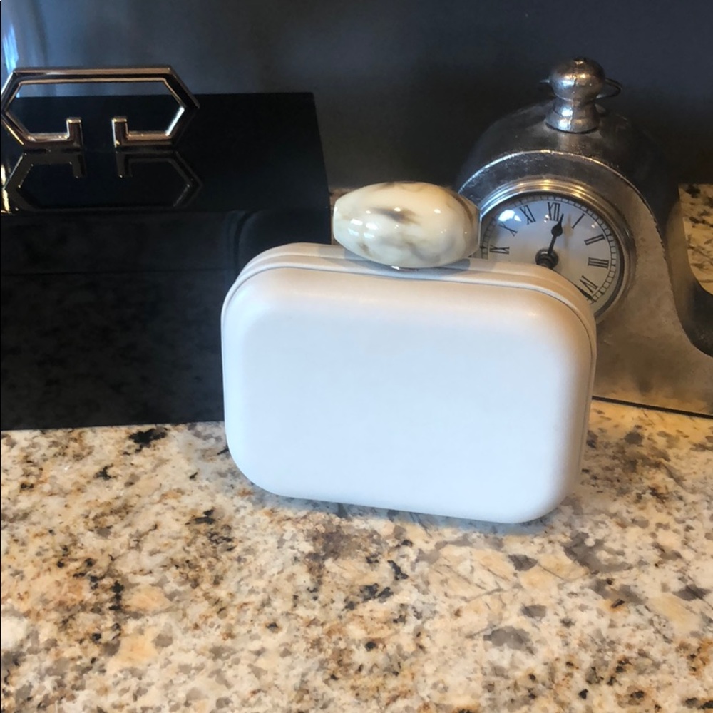 Small hard case clutch